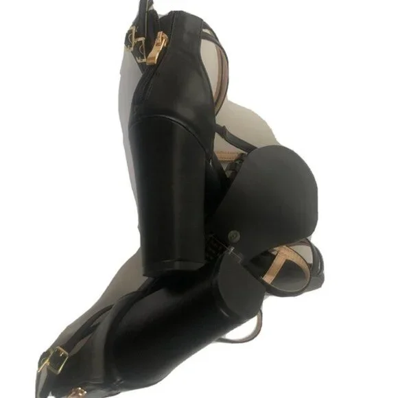 Olivia Miller Women’s strappy Shoes Sandle Black size 9 Ankle Strap Back Zip Heels
